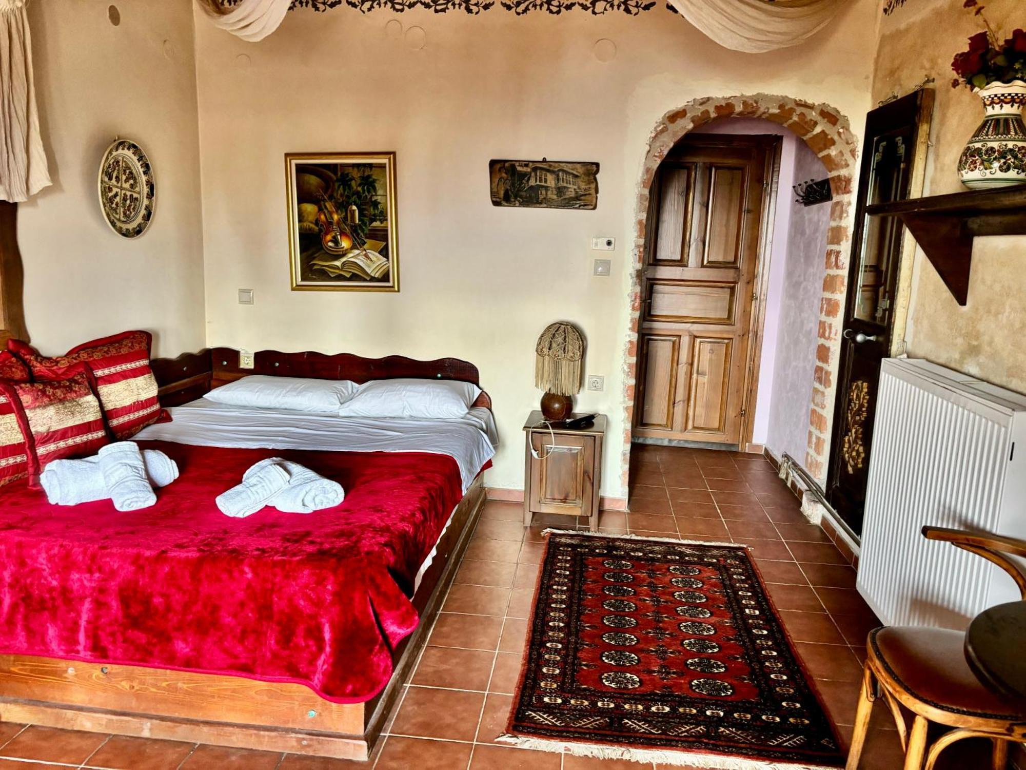 Iaspis Guesthouse Sidhirokhorion Exterior photo